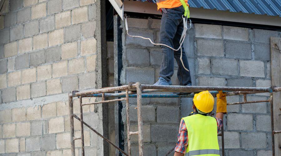 Expert top industrial roofings services in Firebaugh, CA